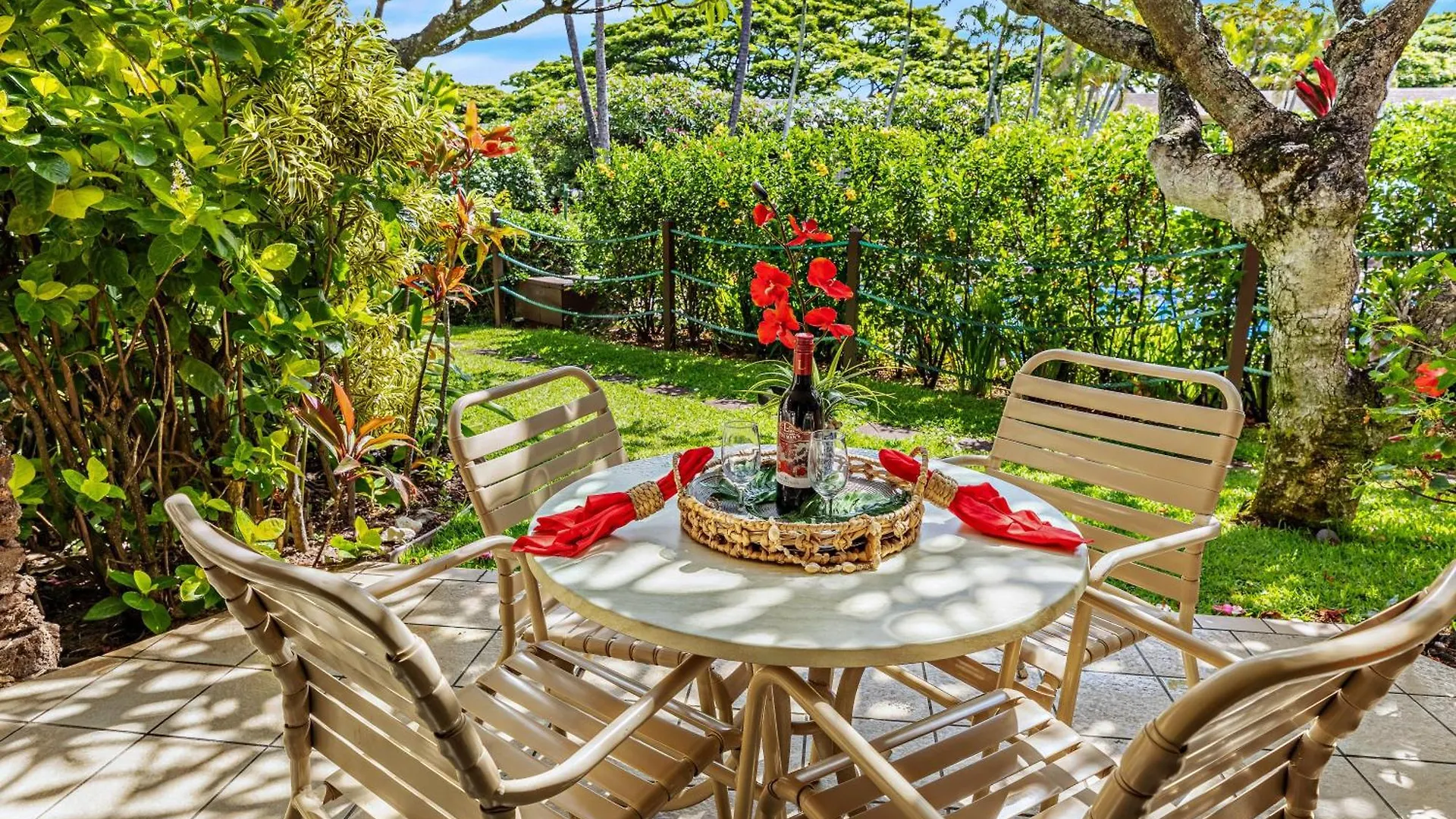 Napili Shores E144 Kahana 0*,
